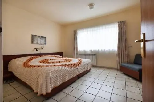 Lloret De Mar -Villa Sleeps 9 With Pool , Seaview, Wifi, Streamingservices España